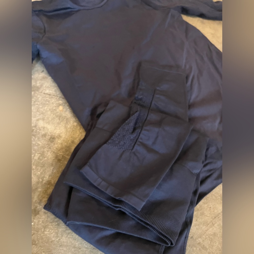 Fabletics Navy Matching Set, Medium - image 6